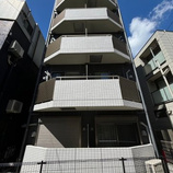 エストゥルースプラス川崎