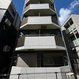 エストゥルースプラス川崎