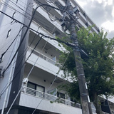 レア横濱吉野町駅前