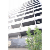 Crane Court Tsurumi