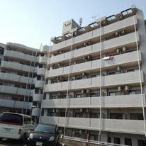 クリオ片倉町六番館