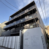 Log登戸station side