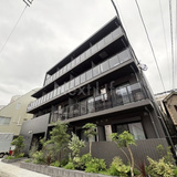 Log登戸station side
