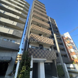 PREMIUM CUBE 横浜